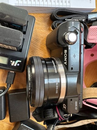 Sony Alpha A5000 Negra Kit Completo