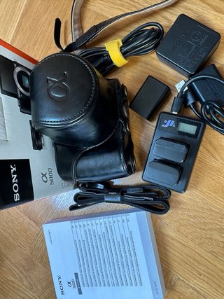 Sony Alpha A5000 Negra Kit Completo