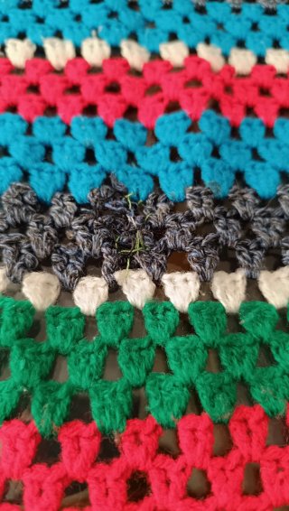2 Tapetes de mesa crochet lana multicolor