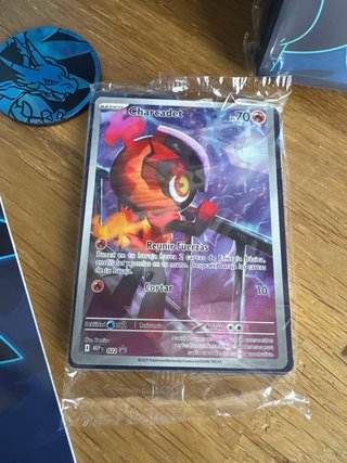 ETB vacia Pokémon Fuegos Fantasmales