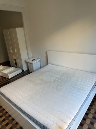 Estructura Cama IKEA MALM 180x200 + Colchón