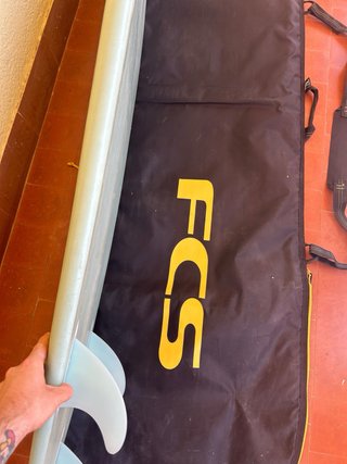 Tabla Surf INDIO 7.6 Midlength + funda FCS + Fins
