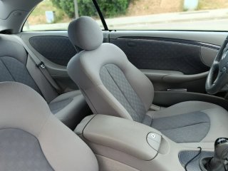 Mercedes-Benz  CLK 2004