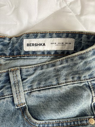 Pantalón Bershka Baggy Barrel Talla M