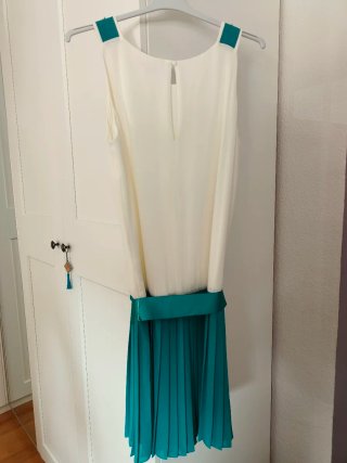 Vestido blanco y turquesa ocasión especial