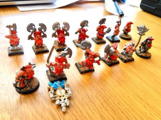 Warhammer Fantasy 13 enanos Matadores