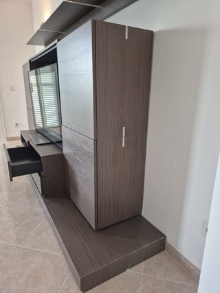 Mueble de comedor y TV