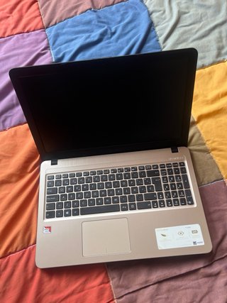 Portátil Asus Vivobook Negro y Dorado