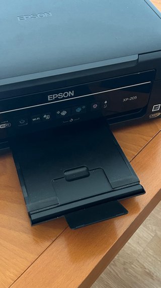 Impresora Epson XP-205 + 9 cartuchos