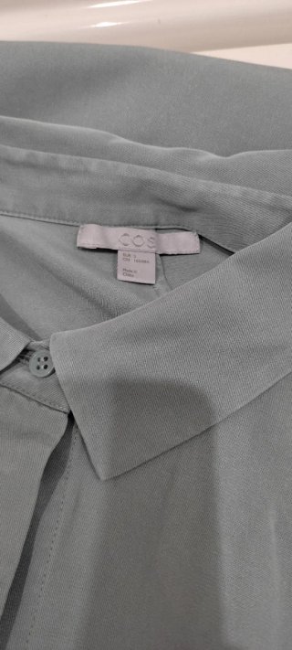 Blusa COS Gris Talla Única