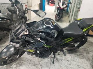 Kawasaki Z900 2022 Accidentada 60.000km