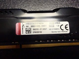 Memória RAM DDR4 HyperX Fury 16GB  2400MHz