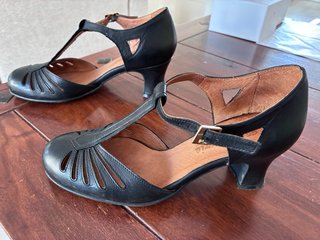 Zapatos Gold Marie Talla 38 Negros