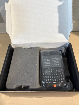 BlackBerry Curve 8520 Smartphone