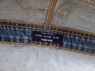Vaqueros peto Bershka S (34) rotos