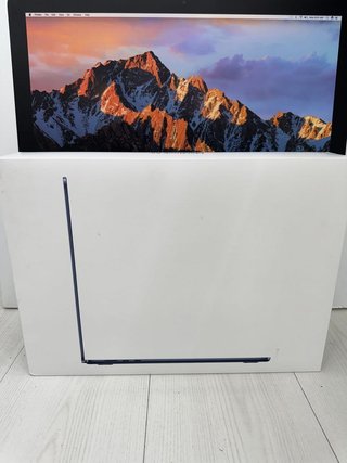 MacBook Air 15" M5 16gb/512gb 2026 precintado