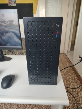 PC Gaming Intel i7 6700 RX 570 Aorus 4GB