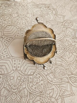 Monedero antiguo de plata