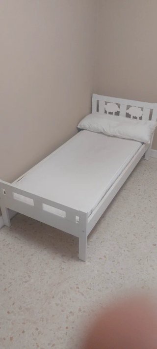 Cama infantil IKEA KRITTER blanca