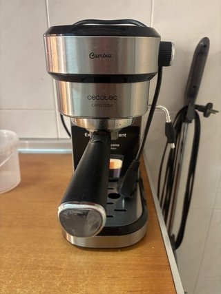 Cafetera Cecotec Cumbia Cafelizzia