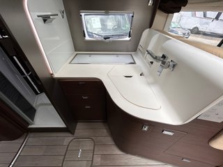 Mobilvetta K-Yatch Tekno Line 85