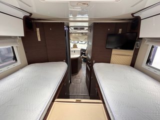 Mobilvetta K-Yatch Tekno Line 85