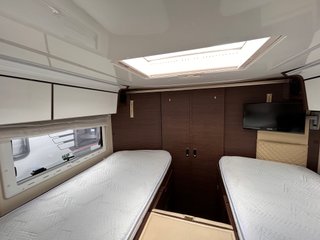 Mobilvetta K-Yatch Tekno Line 85