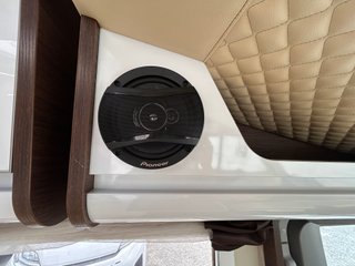 Mobilvetta K-Yatch Tekno Line 85