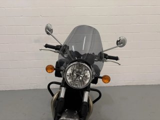 TRIUMPH BONNEVILLE T100 2022 - 4 mil km