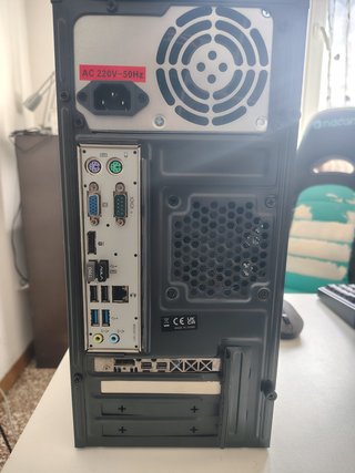 PC Intel i5 6500 | AMD WX 3100