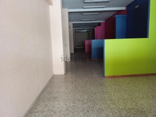 local de 495 c/ talamanca,15