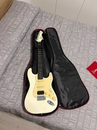 Guitarra Mooer MSC10 PRO Blanca nueva