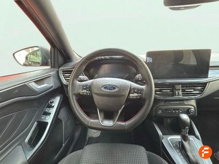 Ford Focus 1.0 Ecoboost MHEV 114kW ST-Line Auto