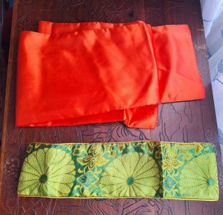 Kimono Geisha con abanico