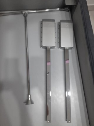 Servomontaggio per armadi