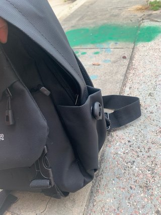 Riñonera bandolera deportiva negra