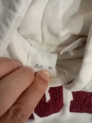 Sudadera Zara infantil LOVE
