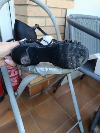 Zapatos de baile negros con pedrería