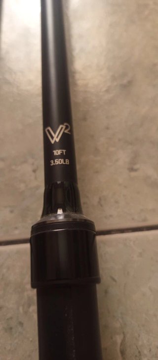 Due Canne da Pesca Carpfishing e Treppiede