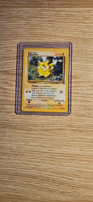 Carta Pokémon Pikachu Jungle 1999