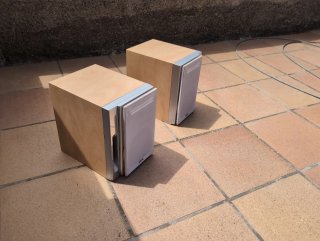 Altavoces AIWA Madera y Plateados