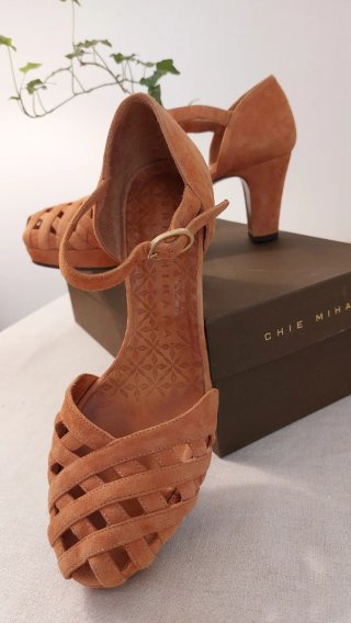 Zapatos Chie Mihara Naranja