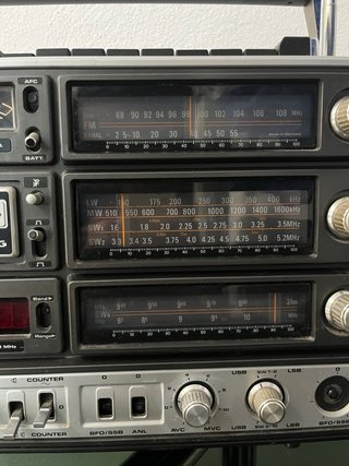 Receptor mundial Radio Grundig Satellit 3000