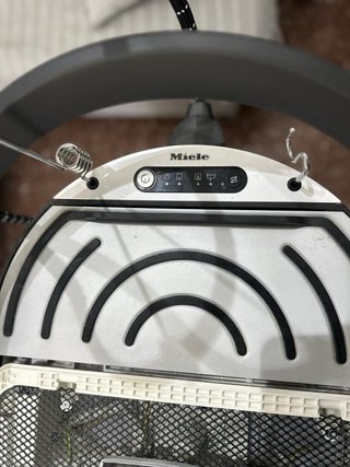 Miele B 4847 FashionMaster Centro de Planchado