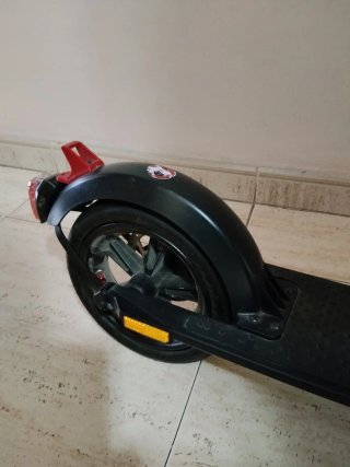 Patinete Eléctrico Negro