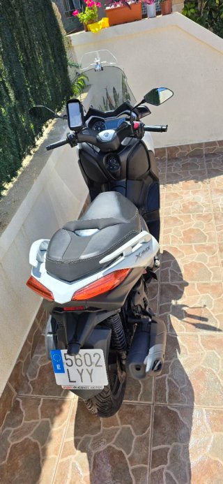Yamaha XMAX 125 2022 Gris/Blanco