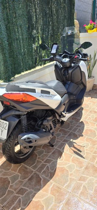 Yamaha XMAX 125 2022 Gris/Blanco