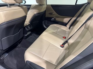 Lexus ES 2020