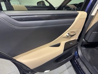 Lexus ES 2020