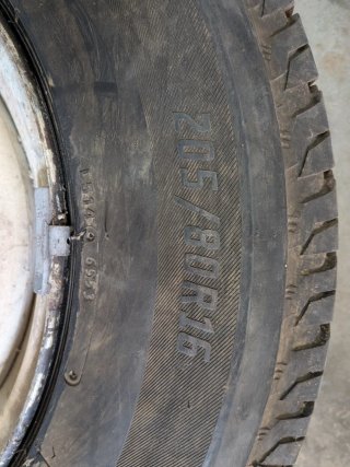 Rueda Repuesto Nissan 205R16